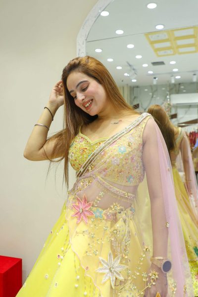 Yellow Dutch satin with net Drape duppata - Image 2