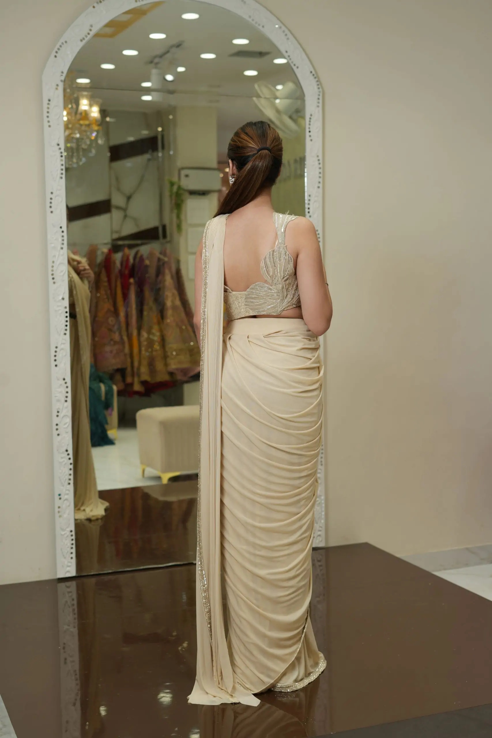 DS857 3 DS857 - Image 3